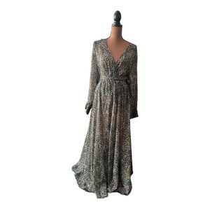 - Preloved SpyZone Exchange Floral Sheer Maxi Size Medium